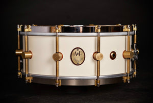 1901 Limited Edition Antique White Steam Bent Maple Snare